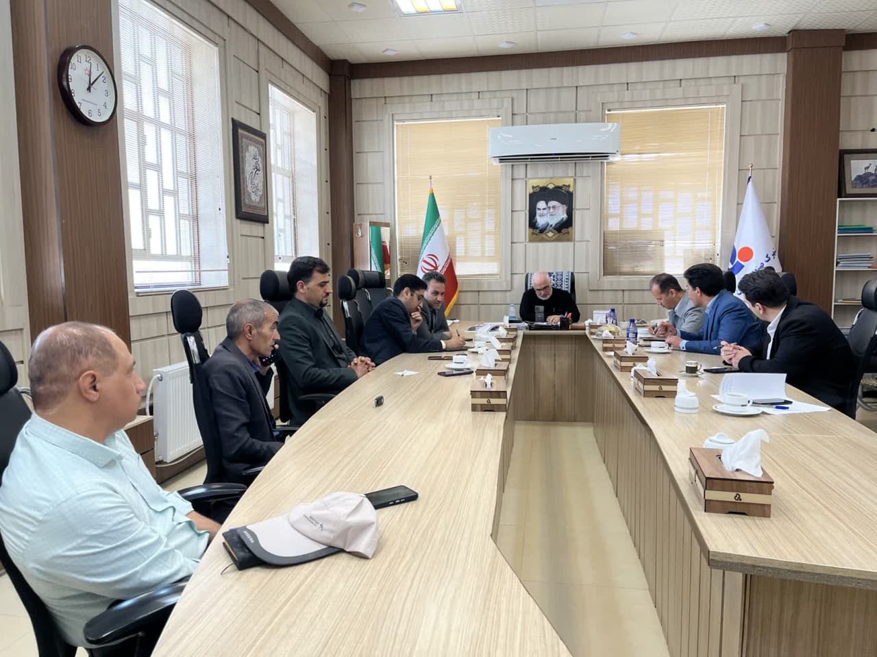 برگزاری نشست شورای مخاطرات زیست محیطی و تغییر اقلیم شهرستان میبد