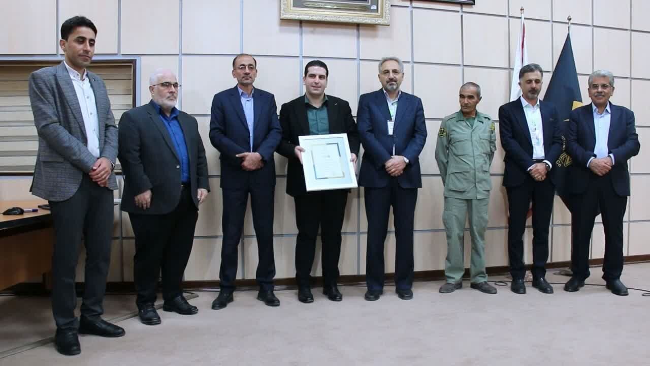 فیلم / برگزاری همایش استانی هوش سبز در شهرستان میبد